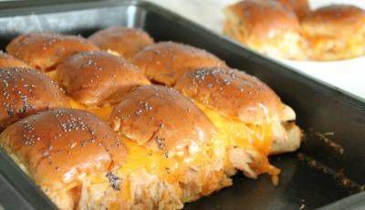 buffalo chicken sliders.jpg